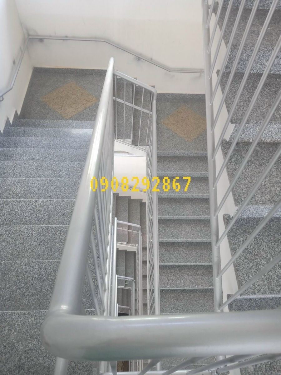 da-hoa-cuong-trang-suoi-lau